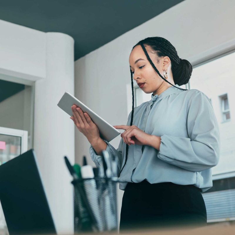 tablet-planning-and-business-woman-at-web-analyst-2023-08-08-23-10-44-utc